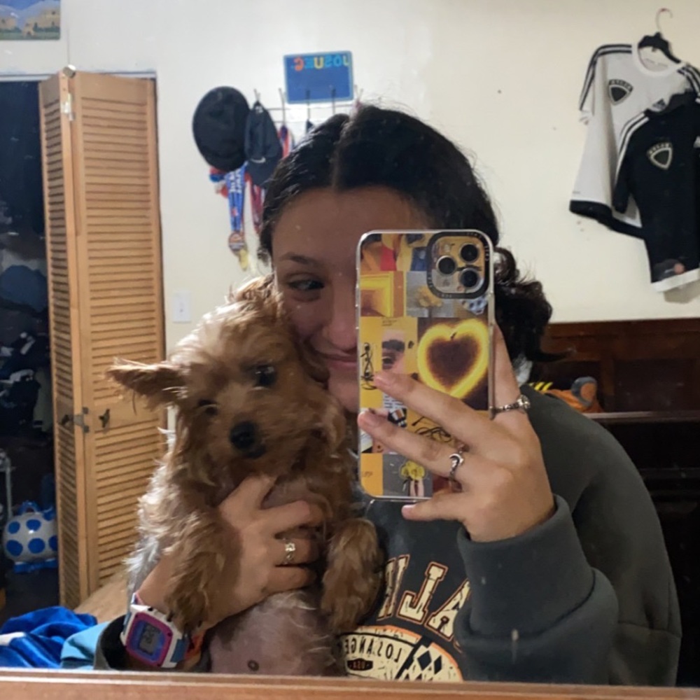 Meet your Posher, Ashley